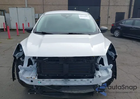 2022 Ford Escape Se z USA, uszkodzony, nr VIN 1FMCU9G64NUB42699